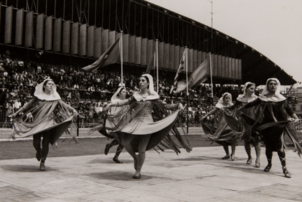 Exposició: Ballant al ritme dels records
