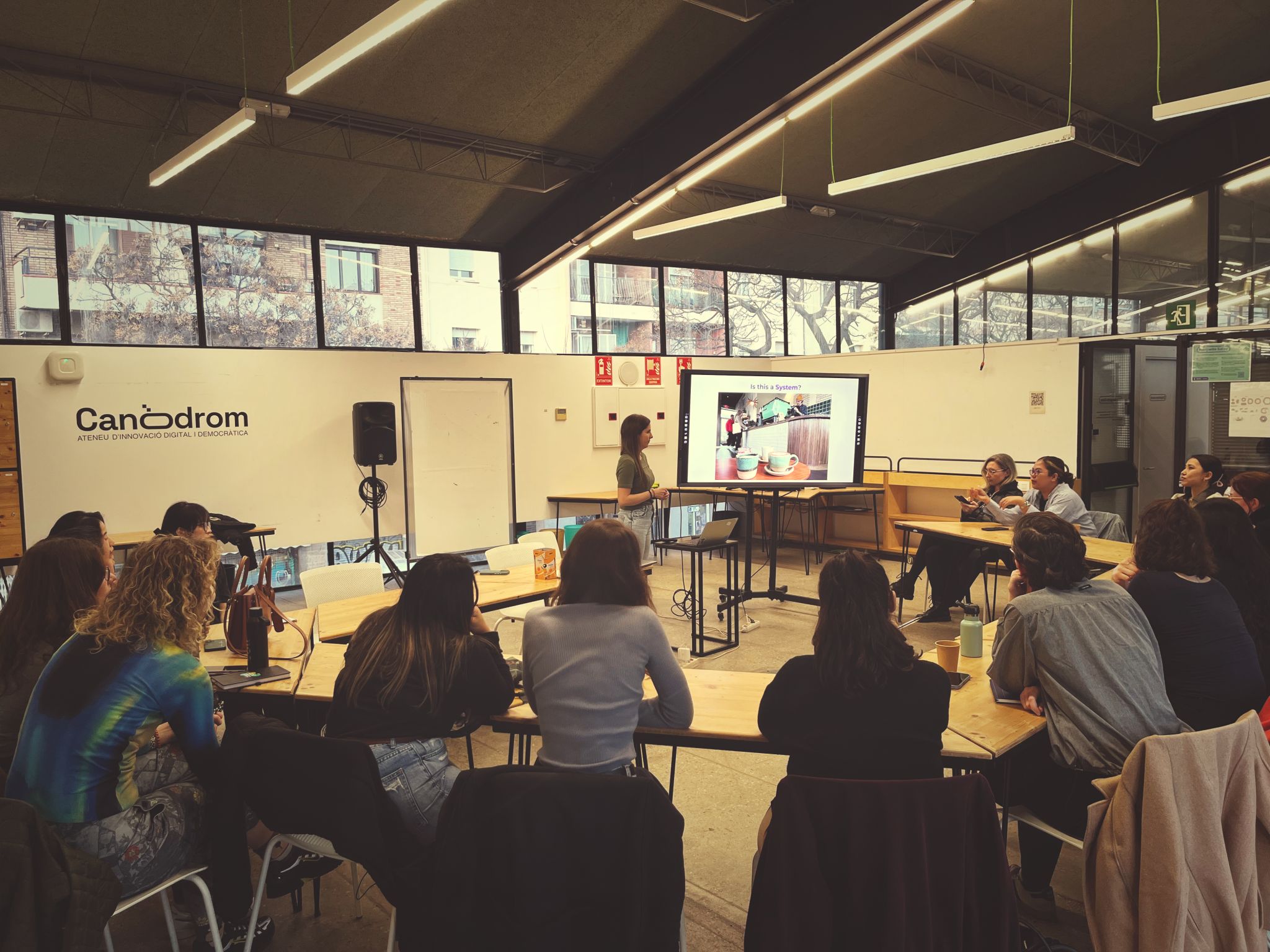 Jornada d'entrevistes professionals TIC amb CodeWomen+