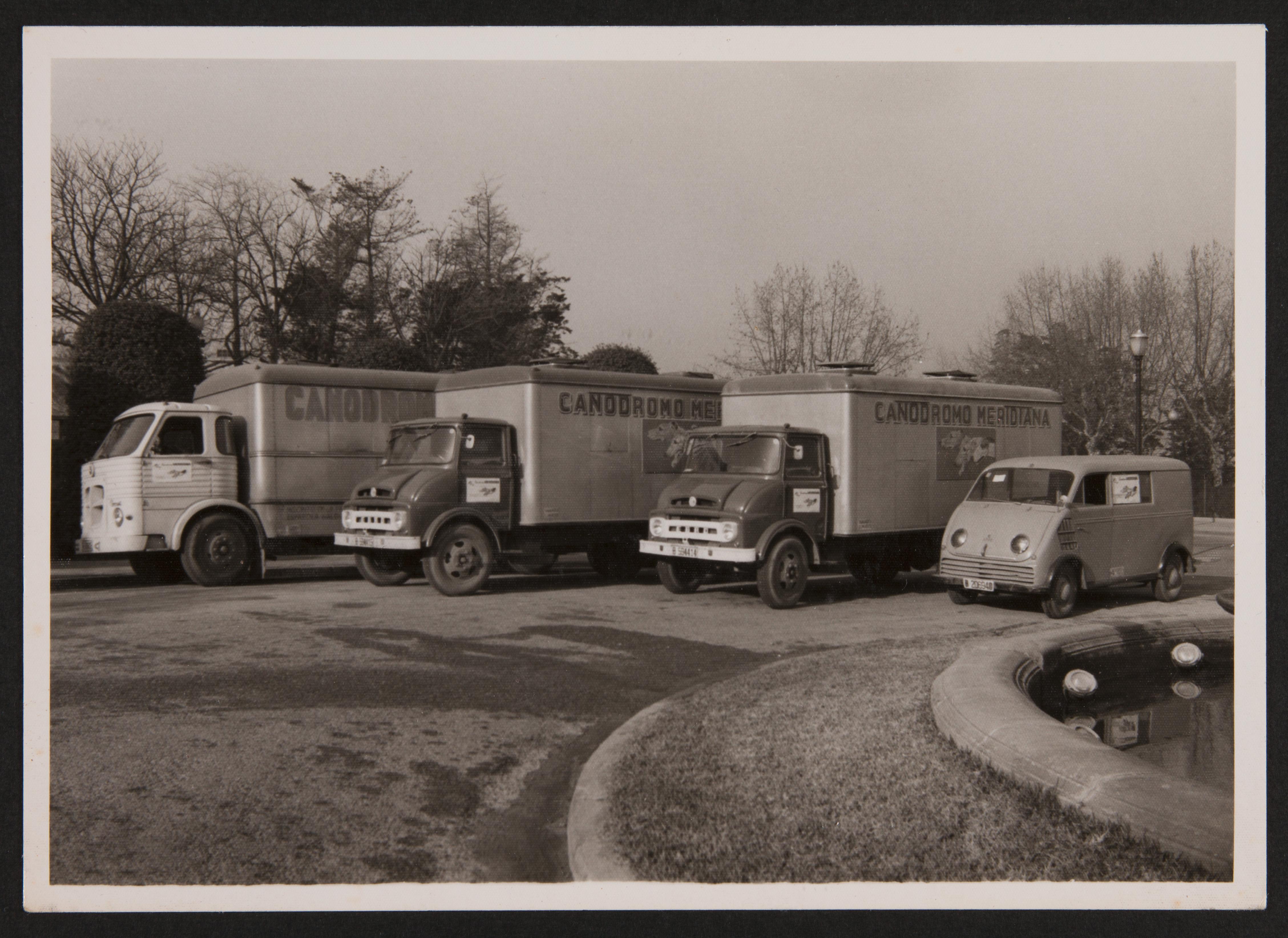 Media picture: The trucks of the Canódromo Meridiana