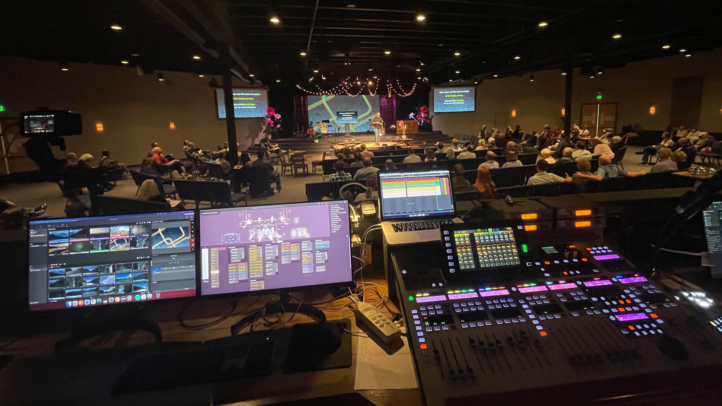 Imagen para los medios: Tips for Choosing Audio Visual Rentals in Toronto