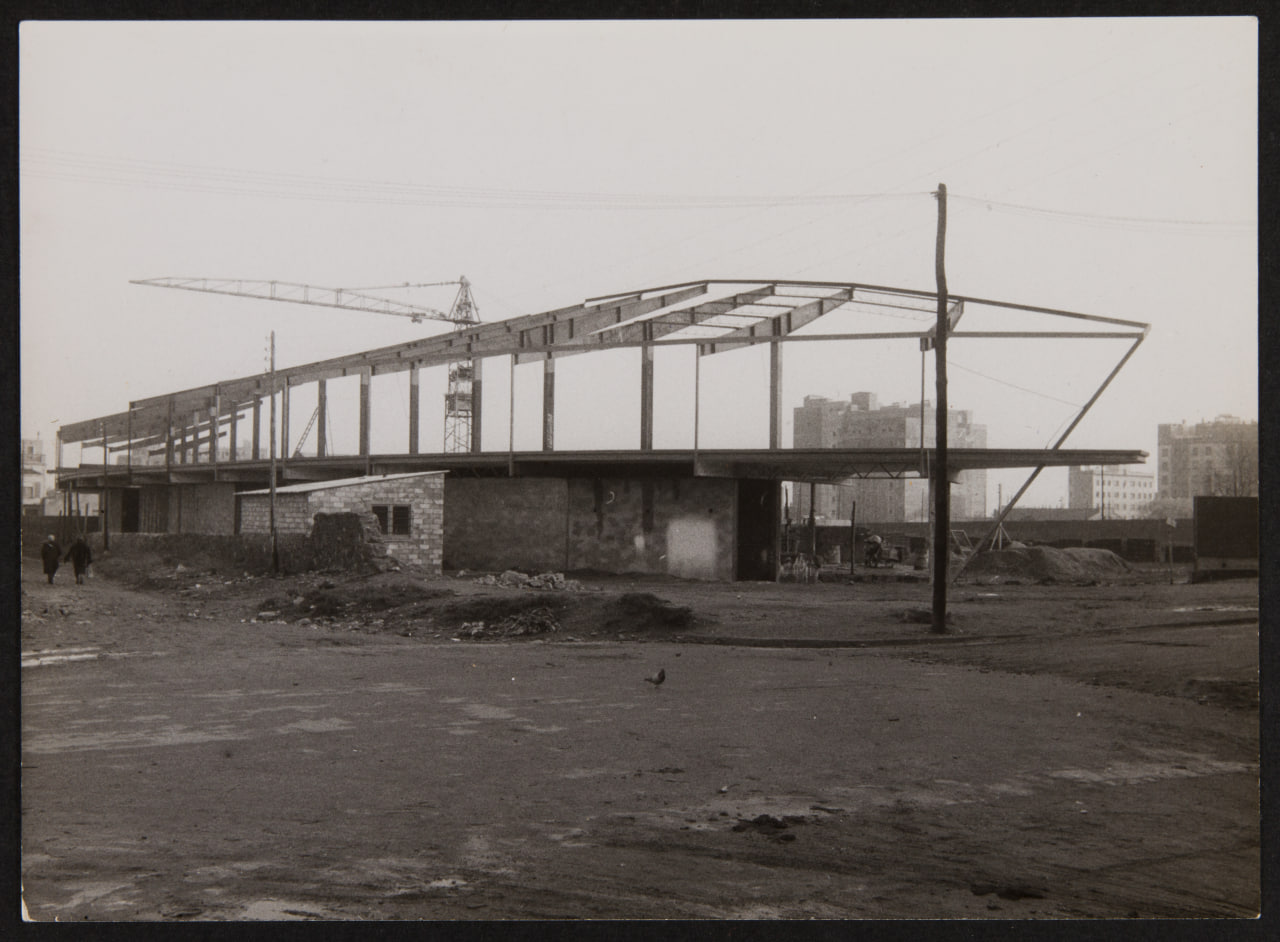 Media picture: La construcció del Canòdrom 